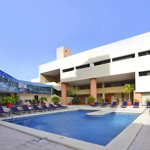 Hotel Aluxes